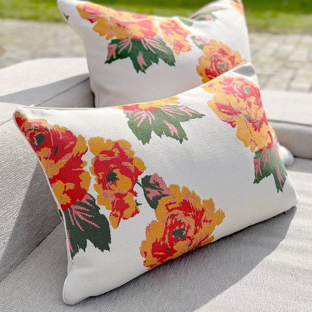 High-summer florals. Enhance your outdoor lounge with the bright & colourful graphic florals. This subtle reference to @scapaworld highlights the uniqueness & versatility of the SCAPA exclusive textiles.⁠
⁠
Discover more online & in-store.⁠
⁠
⁠
#scapa #scapahome #escapetheordinary #furniture #belgiandesign #interior #interiordesign #interiorstyling #designer #outdoors #outdoorlife #outside #garden #gardenstyling #chair #furnituredesign #outdoorfurniture